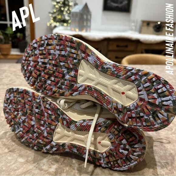 APL TECHLOOM DEFENDER IN IVORY NEW SIZE 9.5 WOMENS - Picture 3 of 6